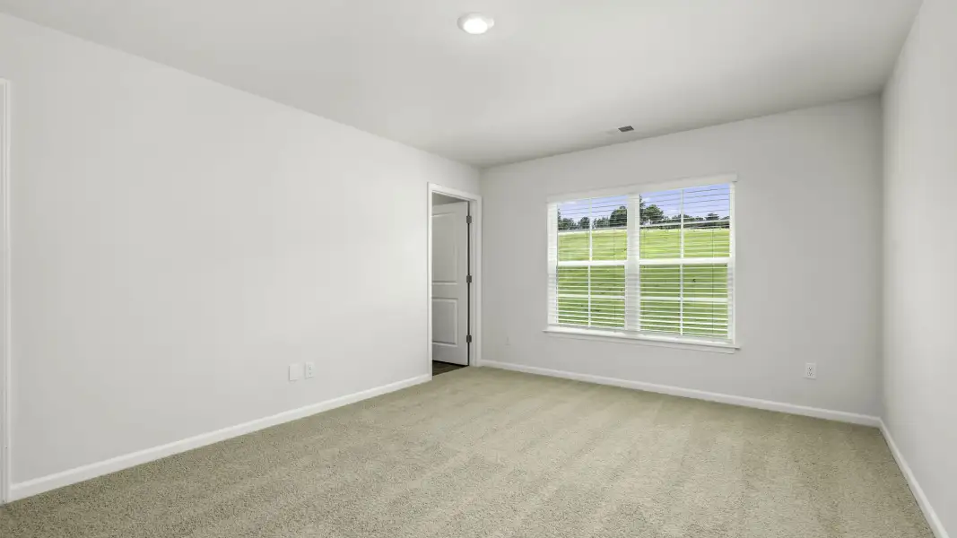 Spacious, unfurnished interior of a new home in Fishel Village, Winston-Salem (Image 17).