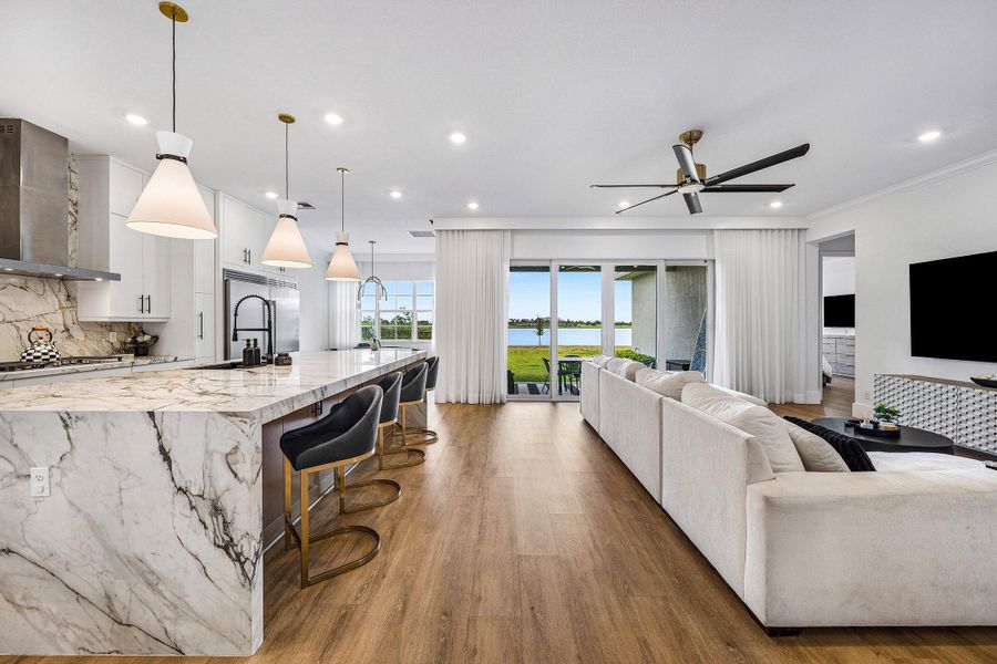 Kitchen | Living room View