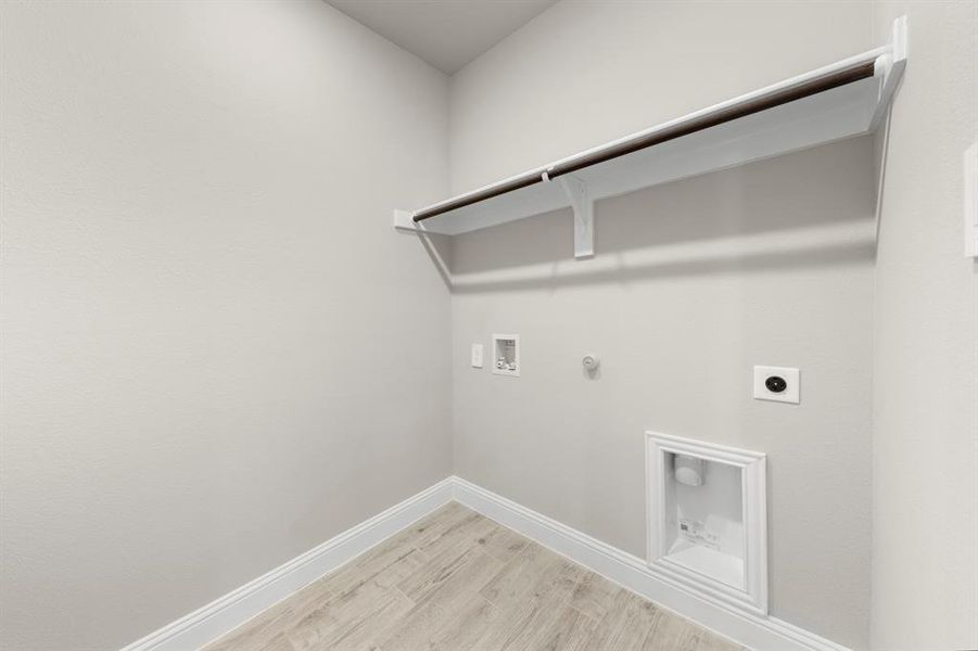 07. 141 Whistling Duck - Utility