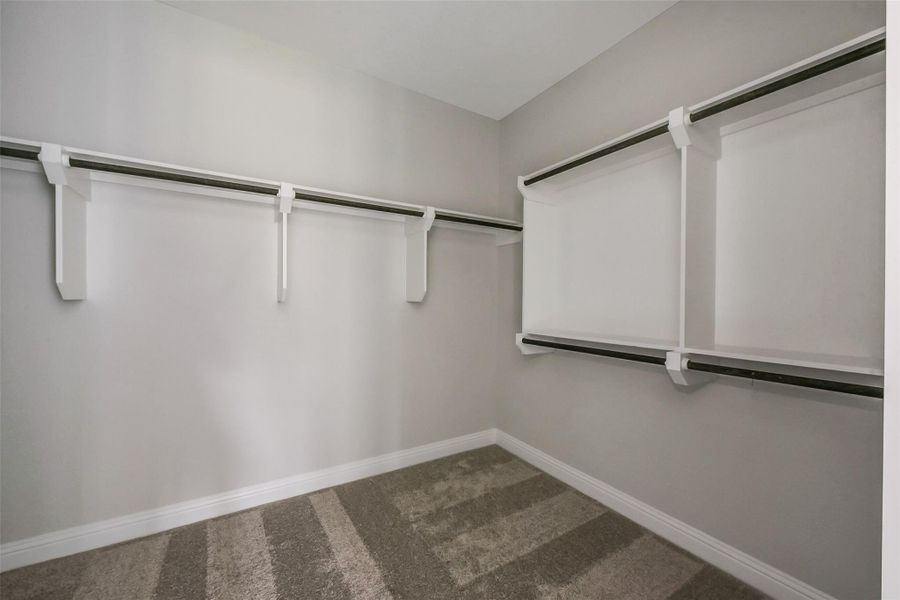 Spacious, unfurnished interior of a new home in Evergreen 55', Conroe (Image 20).