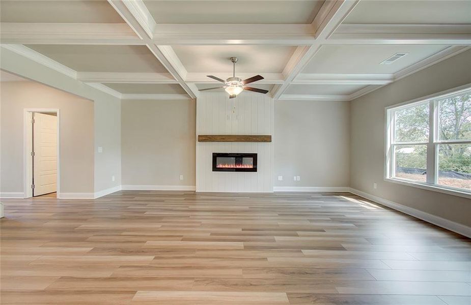Spacious, unfurnished interior of a new home in Crofton Place Enclave, Snellville (Image 25). Spacious, unfurnished interior of a new home in Crofton Place Enclave, Snellville (Image 25).