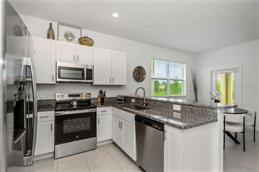 Furnished interior view inside a new home in , Land O' Lakes (Image 41).
