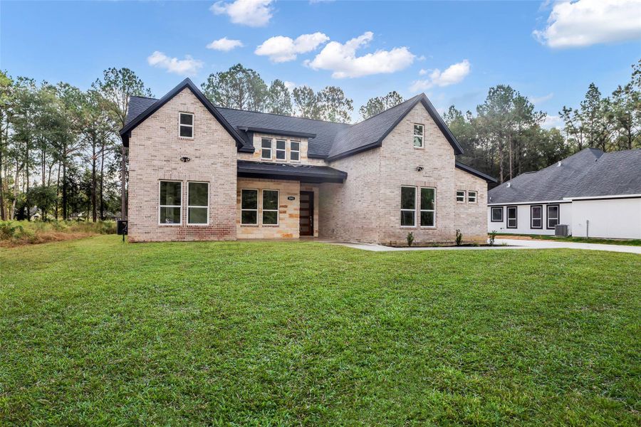 Exterior details and patio area of a home in , Dayton (Image 27). Exterior details and patio area of a home in , Dayton (Image 27).