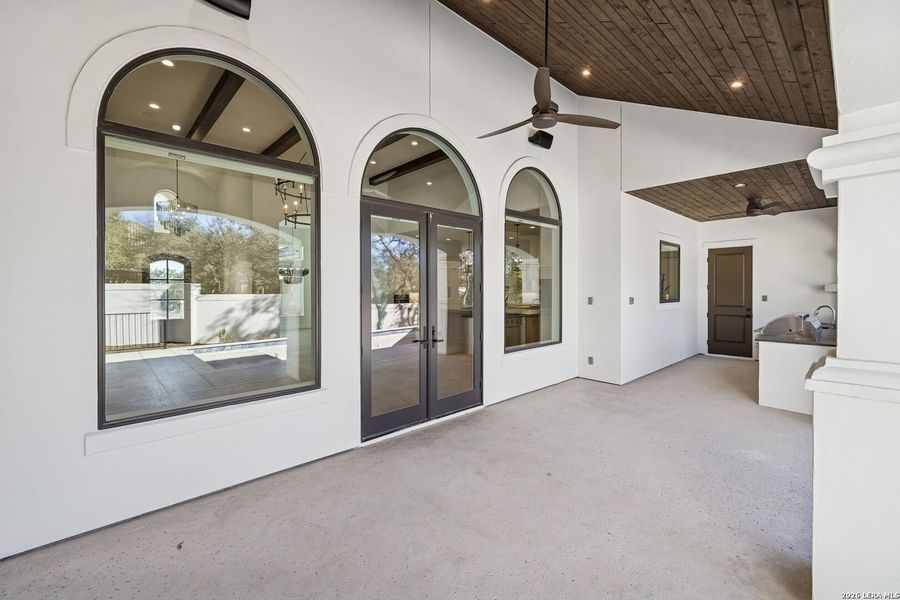 Exterior details and patio area of a home in , San Antonio (Image 34).