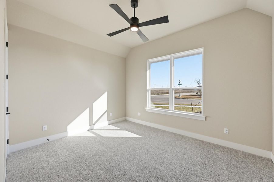 Spacious, unfurnished interior of a new home in Coyote Crossing, Godley (Image 35).