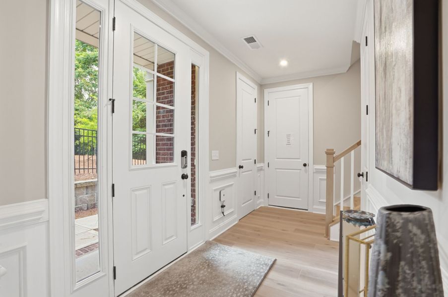 Spacious, unfurnished interior of a new home in The Townes at Wade Ardrey, Charlotte (Image 20). Spacious, unfurnished interior of a new home in The Townes at Wade Ardrey, Charlotte (Image 20).