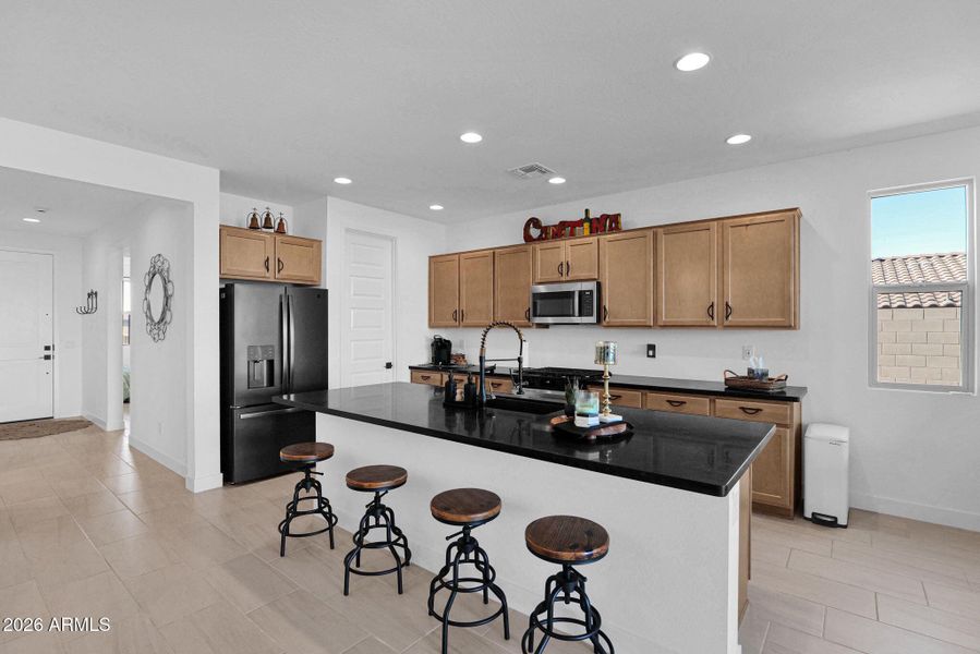 27-web-or-mls-P1459510