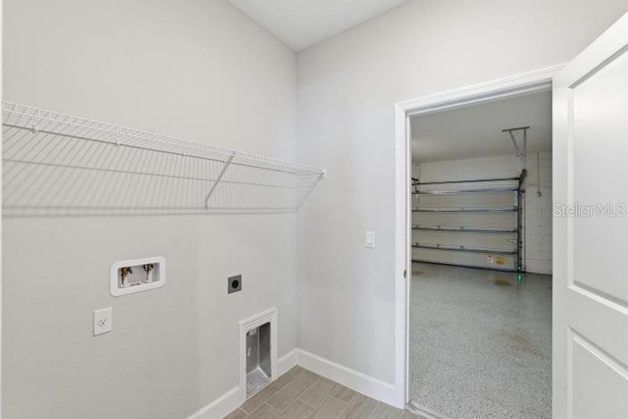 Spacious, unfurnished interior of a new home in , Palm Coast (Image 37).