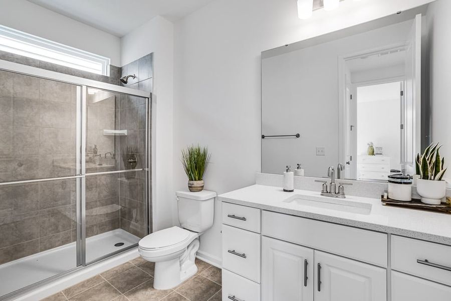 Representative furnished interior of a home built from the Madison Signature by Taylor Morrison in The Coves on Lake Wylie, Charlotte (Image 27).