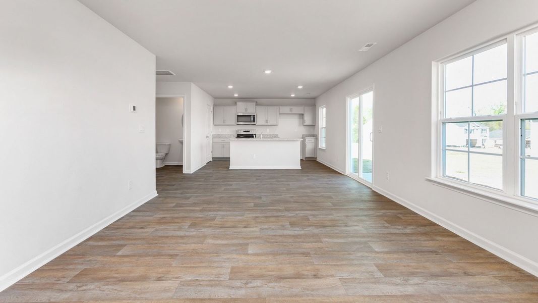 Spacious, unfurnished interior of a new home in Aurora Acres, Snow Camp (Image 15).