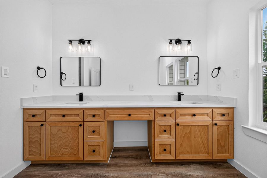 Furnished interior view inside a new home in , Conroe (Image 7).