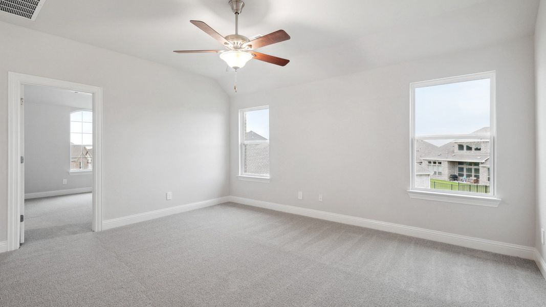 Representative furnished interior of a home built from the Brown by DRB Homes in Creekhaven, Iowa Colony (Image 18). Representative furnished interior of a home built from the Brown by DRB Homes in Creekhaven, Iowa Colony (Image 18).