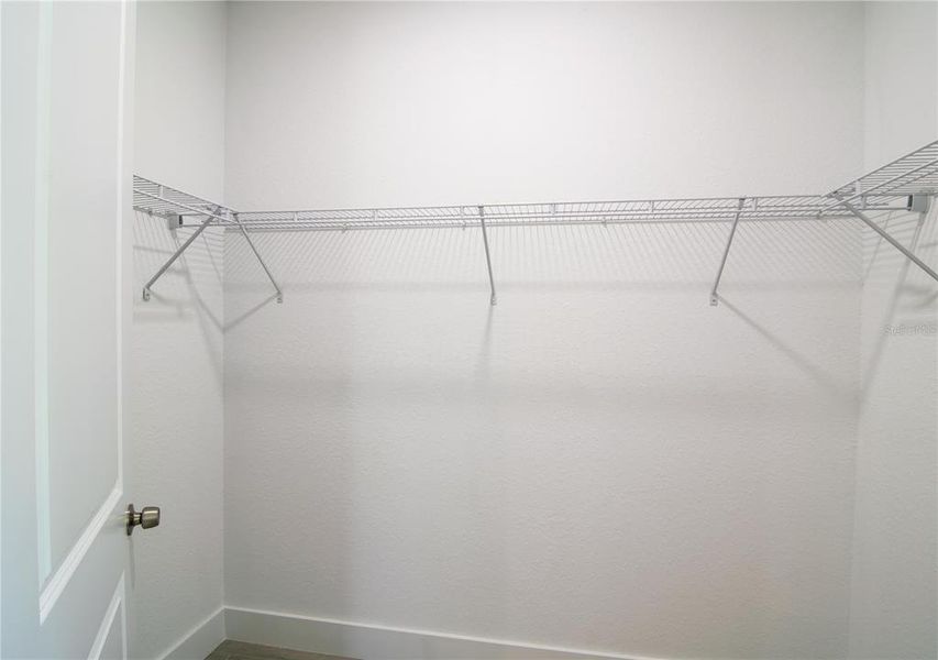 Spacious, unfurnished interior of a new home in , Port Charlotte (Image 10).