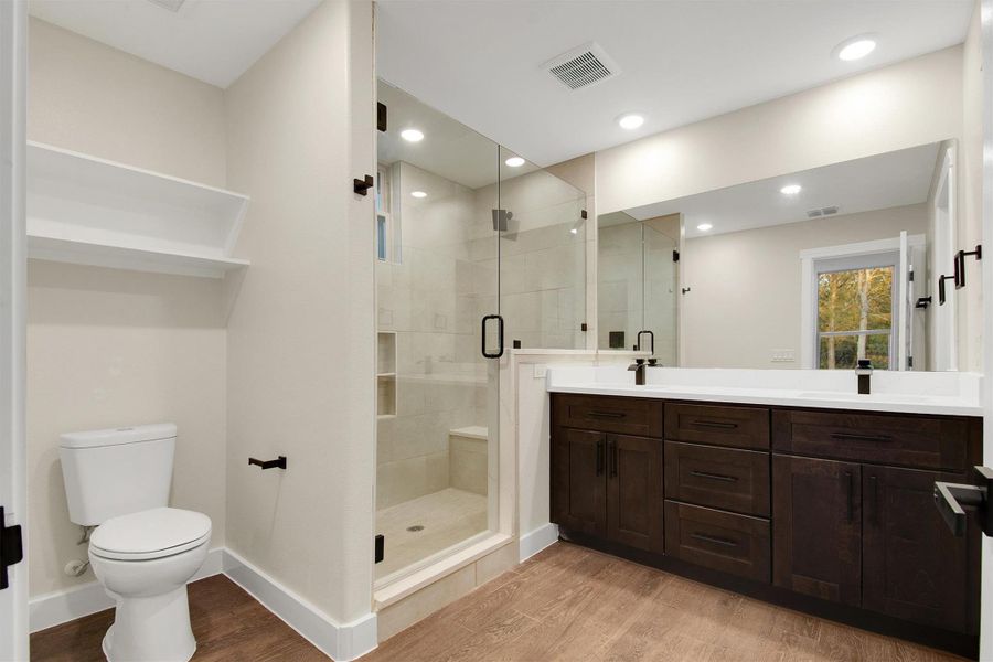 Furnished interior view inside a new home in , Bastrop (Image 6).