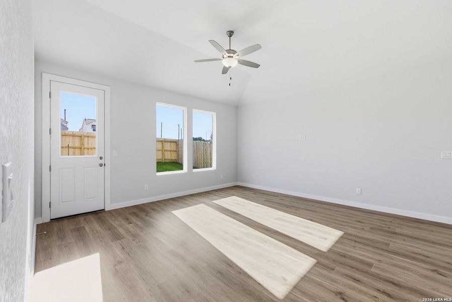 Spacious, unfurnished interior of a new home in , San Antonio (Image 27).