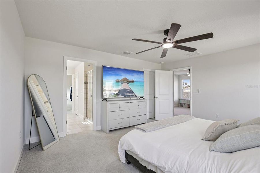 Furnished interior view inside a new home in , Parrish (Image 19).