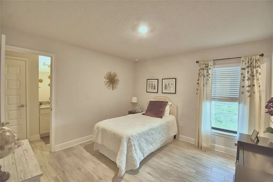 Furnished interior view inside a new home in Lake Juliana Estates, Auburndale (Image 33).