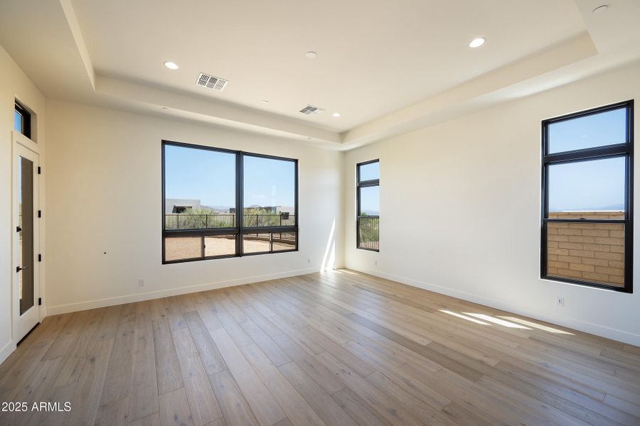 Spacious Owner's Suite Spacious Owner's Suite