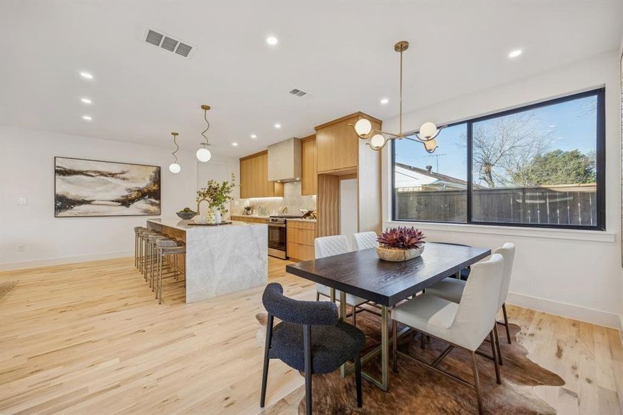 Furnished interior view inside a new home in , Dallas (Image 8).