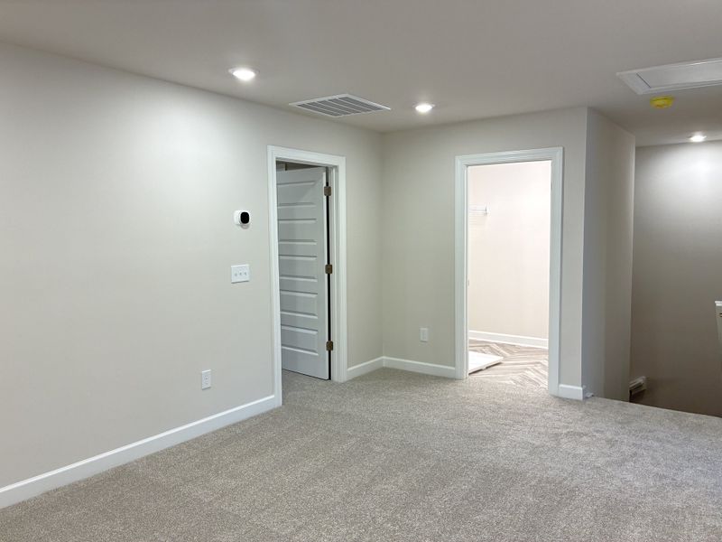 Spacious, unfurnished interior of a new home in Miller Park, Greenville (Image 13). Spacious, unfurnished interior of a new home in Miller Park, Greenville (Image 13).