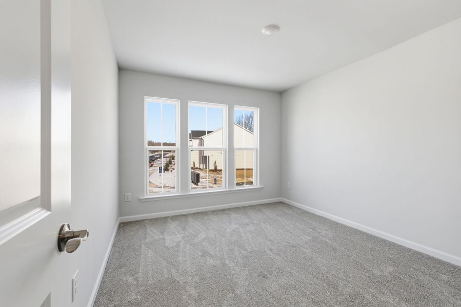 Spacious, unfurnished interior of a new home in Flemingfield, Greensboro (Image 24).