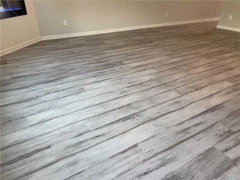 Spacious, unfurnished interior of a new home in , Oakwood (Image 16). Spacious, unfurnished interior of a new home in , Oakwood (Image 16).