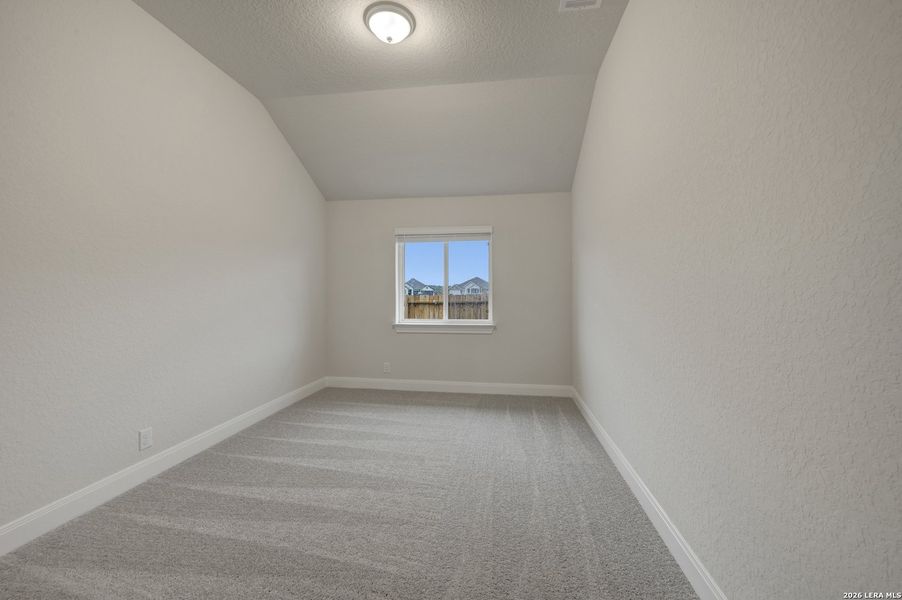 Spacious, unfurnished interior of a new home in Meyer Ranch – Legacy Series, New Braunfels (Image 23).