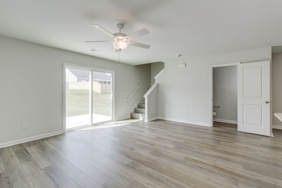 Spacious, unfurnished interior of a new home in Winston Point, Gilbert (Image 12). Spacious, unfurnished interior of a new home in Winston Point, Gilbert (Image 12).