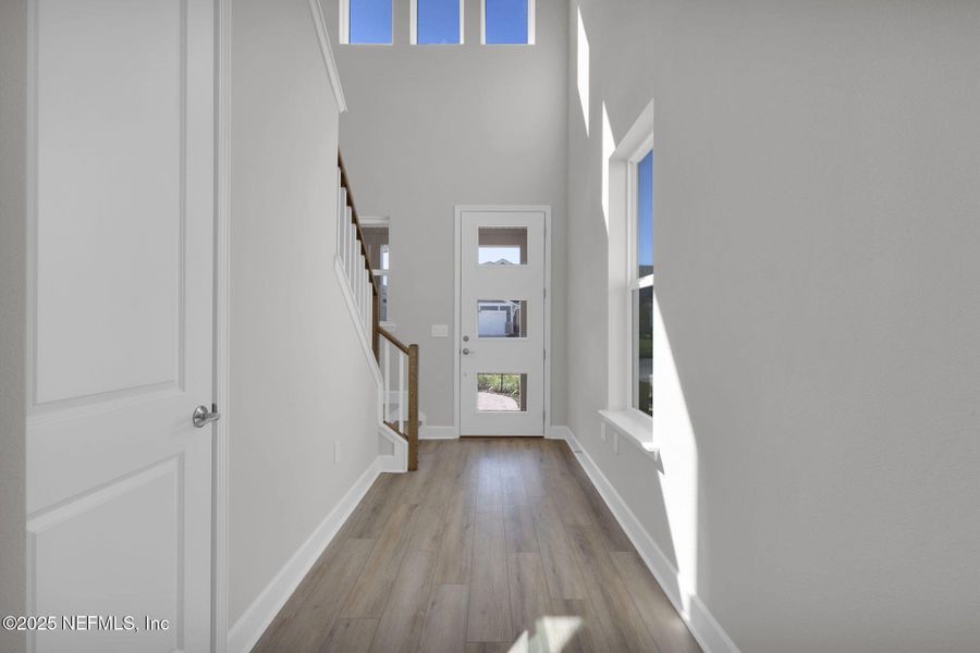 Spacious, unfurnished interior of a new home in Crosswinds at Nocatee, Nocatee (Image 34).