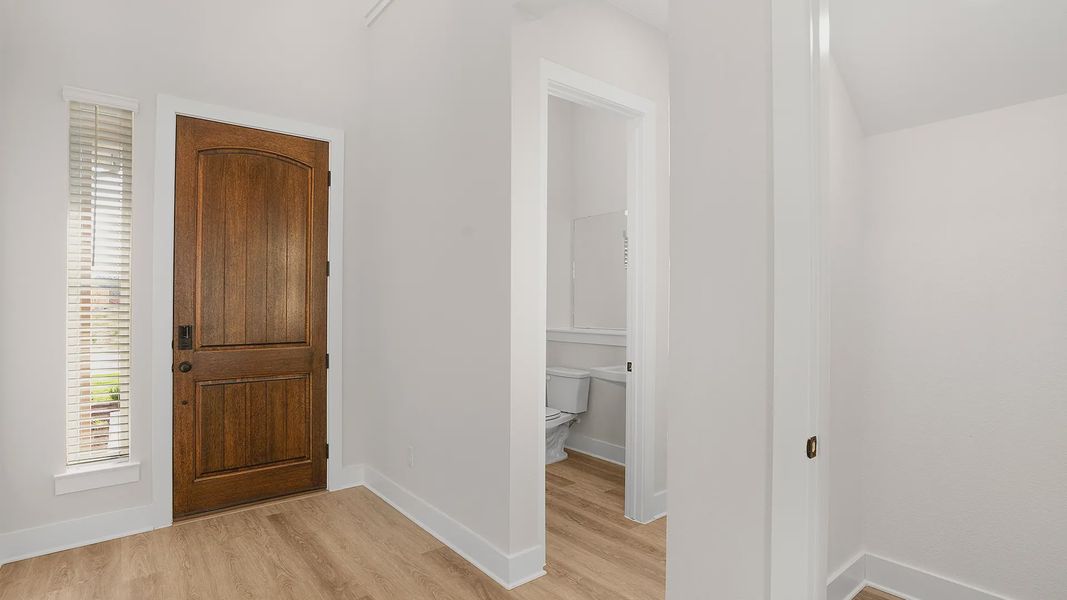 Spacious, unfurnished interior of a new home in Broken Oak, Georgetown (Image 17).