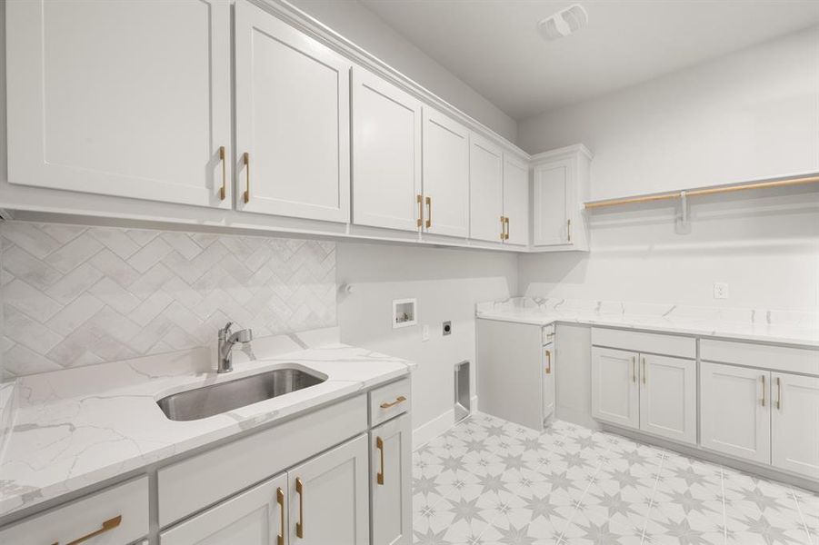 1873 Sutherland Cresent- Utility-1 1873 Sutherland Cresent- Utility-1