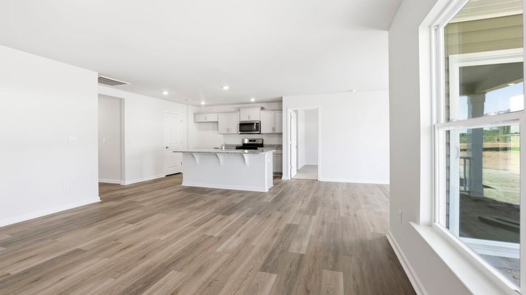 Spacious, unfurnished interior of a new home in Cascade Point, Seneca (Image 20). Spacious, unfurnished interior of a new home in Cascade Point, Seneca (Image 20).