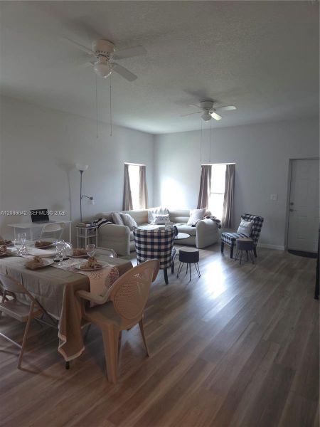 Furnished interior view inside a new home in , Sebring (Image 34).
