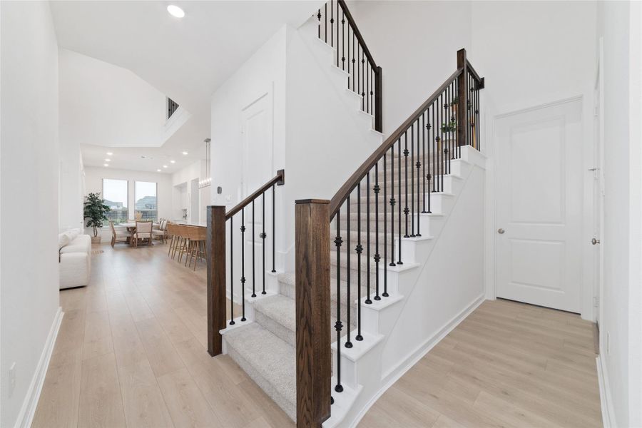 Spacious, unfurnished interior of a new home in Elyson, Katy (Image 23).