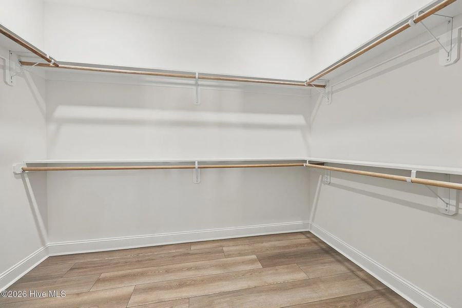 Spacious, unfurnished interior of a new home in Dixon Grove, Grimesland (Image 24).