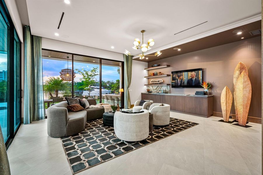 mls_CLUBROOM_WIDE mls_CLUBROOM_WIDE
