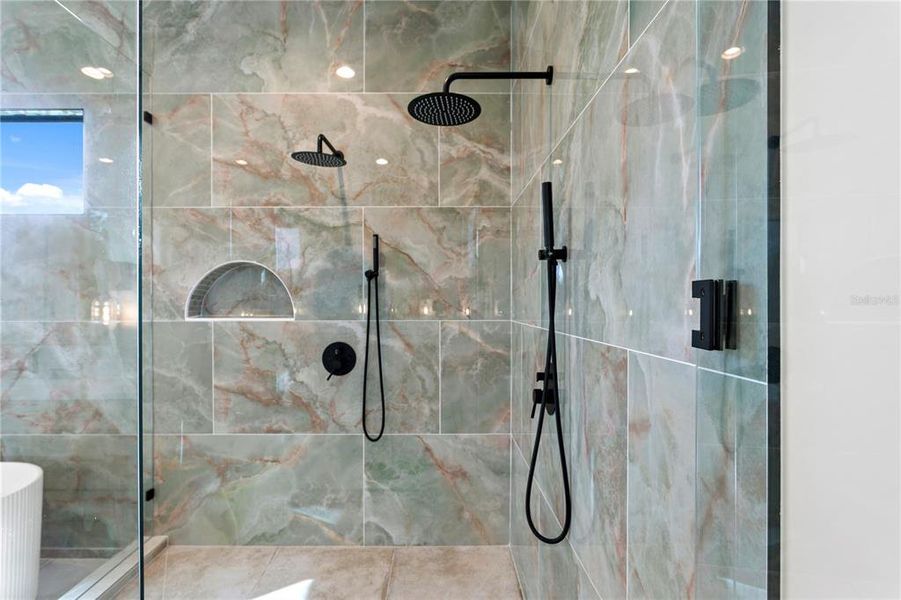 Close-up of interior finishes inside a home in , Tampa (Image 20). Close-up of interior finishes inside a home in , Tampa (Image 20).