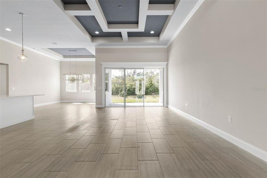 Spacious, unfurnished interior of a new home in Palm Coast Plantation, Palm Coast (Image 49).
