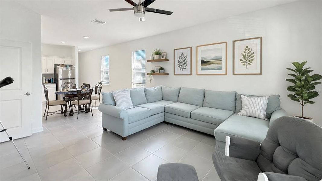 Furnished interior view inside a new home in , Davenport (Image 24).