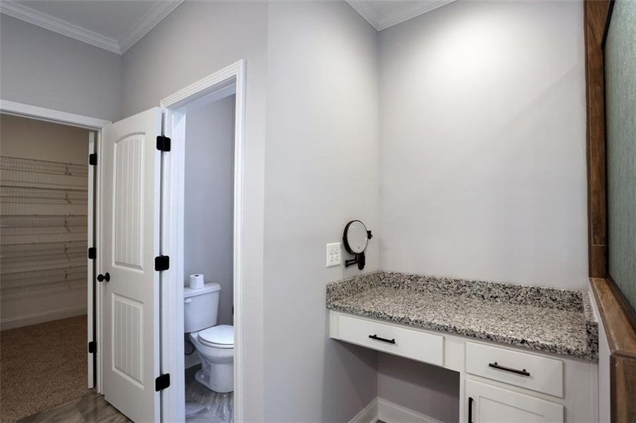 Furnished interior view inside a new home in , Dallas (Image 8). Furnished interior view inside a new home in , Dallas (Image 8).