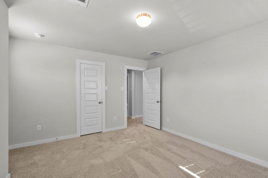 Spacious, unfurnished interior of a new home in Cypresswood Landing, Humble (Image 24). Spacious, unfurnished interior of a new home in Cypresswood Landing, Humble (Image 24).