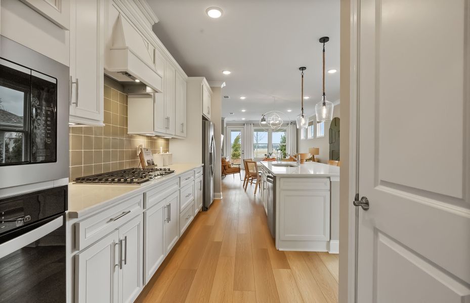 Hallmark Kitchen Del Webb Nashville Active Adult Community