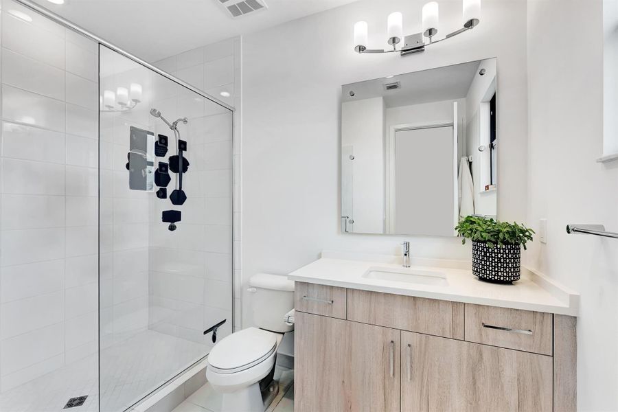 Furnished interior view inside a new home in , Boca Raton (Image 12).