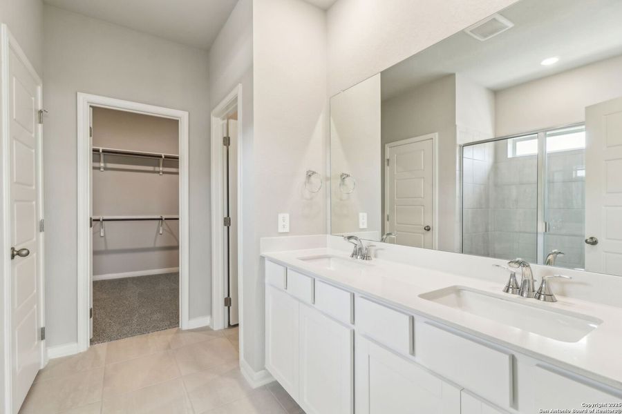 Furnished interior view inside a new home in Autry Pond, San Antonio (Image 13). Furnished interior view inside a new home in Autry Pond, San Antonio (Image 13).