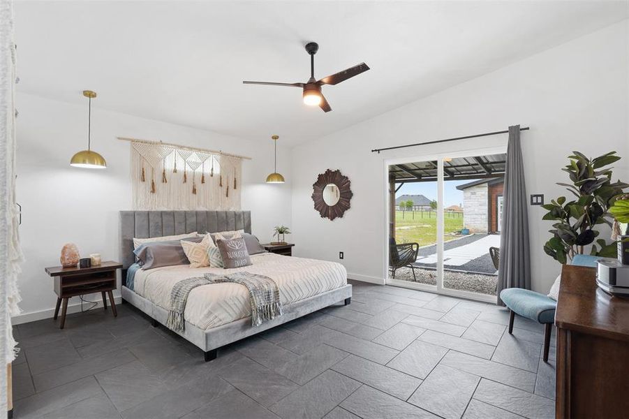 Furnished interior view inside a new home in , Granbury (Image 8).