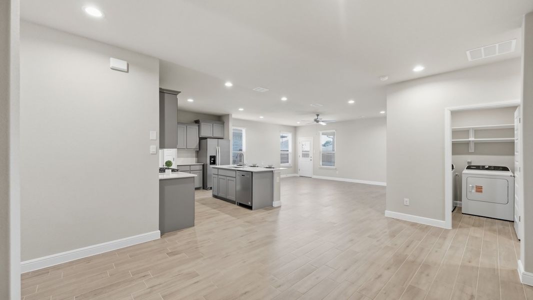 Furnished interior view inside a new home in Legado, Cleburne (Image 7).
