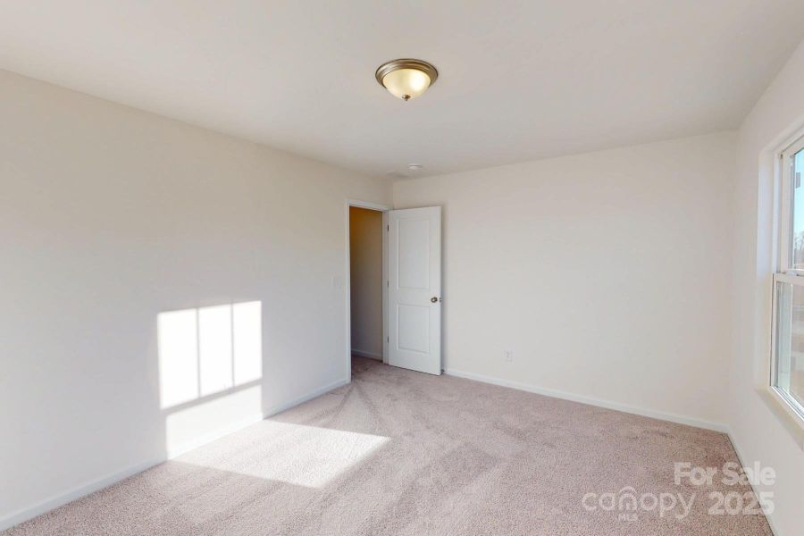 Secondary bedroom