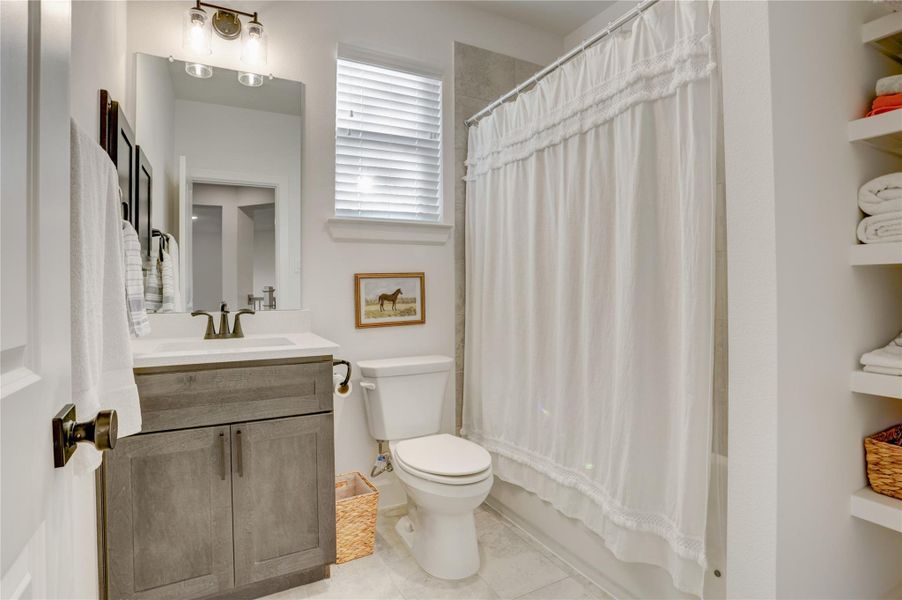 Furnished interior view inside a new home in , Richmond (Image 34).