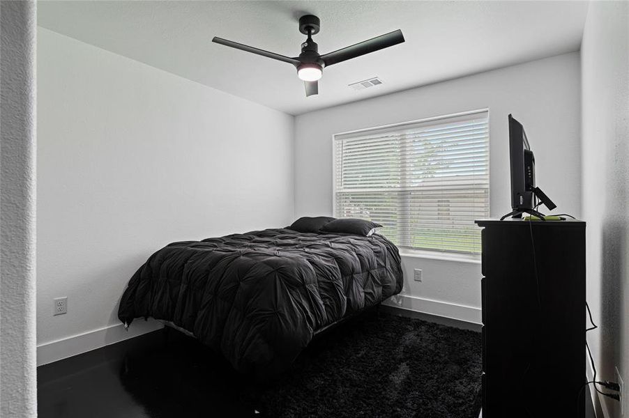 Bedroom with ceiling fan