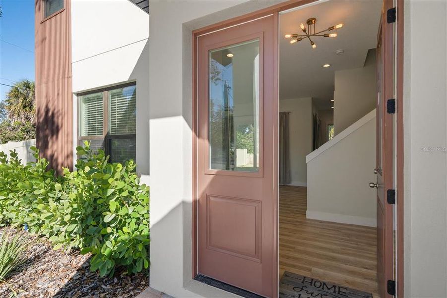 Exterior details and patio area of a home in , Largo (Image 4).